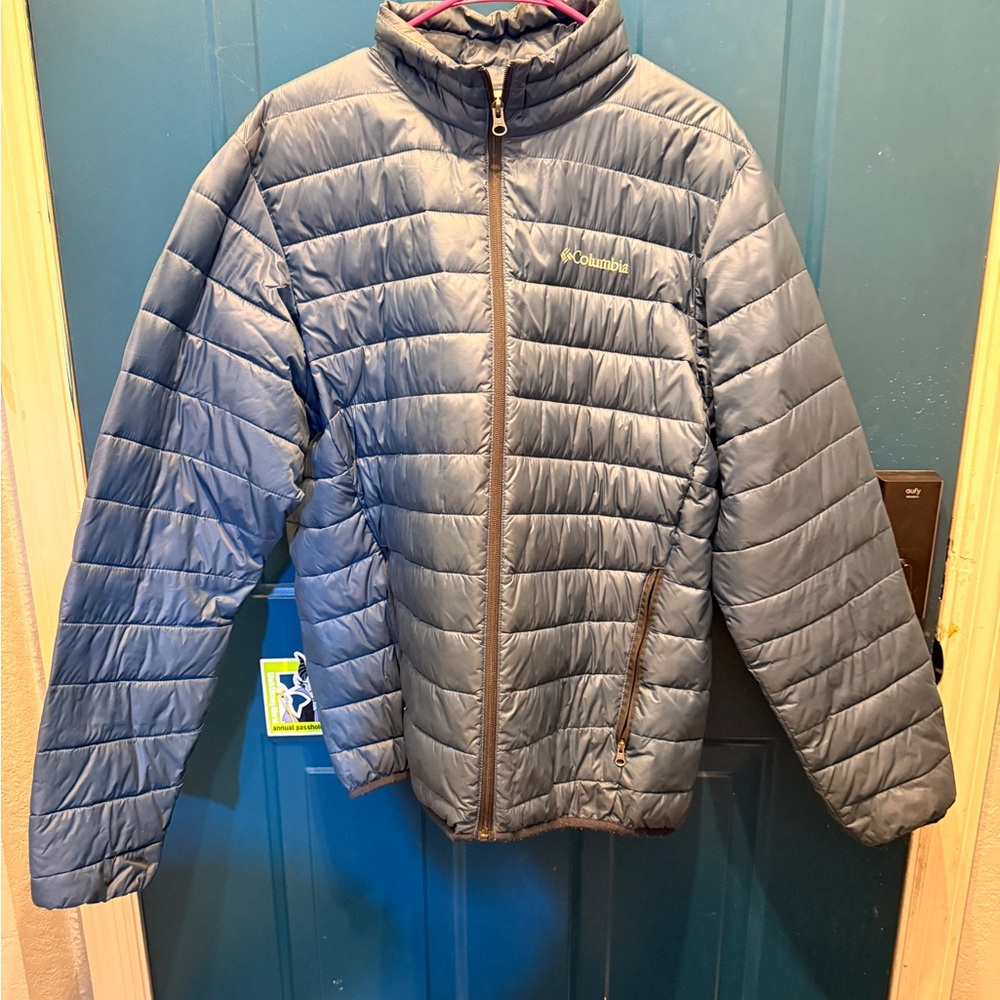 Columbia Men's Blue Puffer Jacket